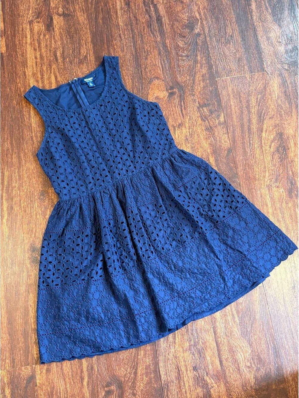Old Navy Navy Blue Eyelet Fit & Flare Sleeveless Dress Women’s Size 4